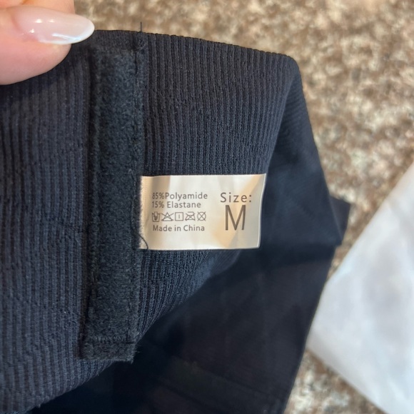 NEW ComfyCo Sculpturing Tummy Control Brief size M - Picture 3 of 5